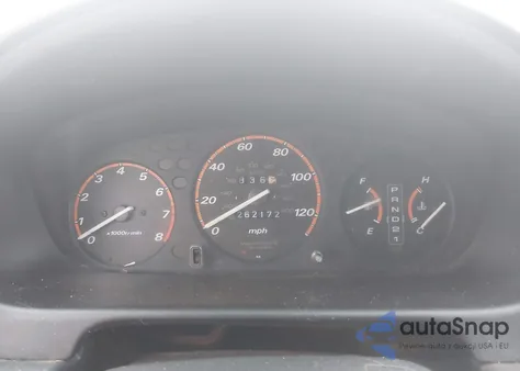 2000 Honda Cr-V Special Edition z USA, uszkodzony, nr VIN JHLRD187XYS011092